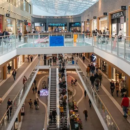 Tirou 5 Centre - Gare - Aeroport Apartman