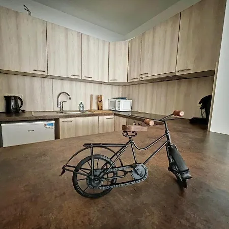 Tirou 5 Centre - Gare - Aeroport Apartman Charleroi